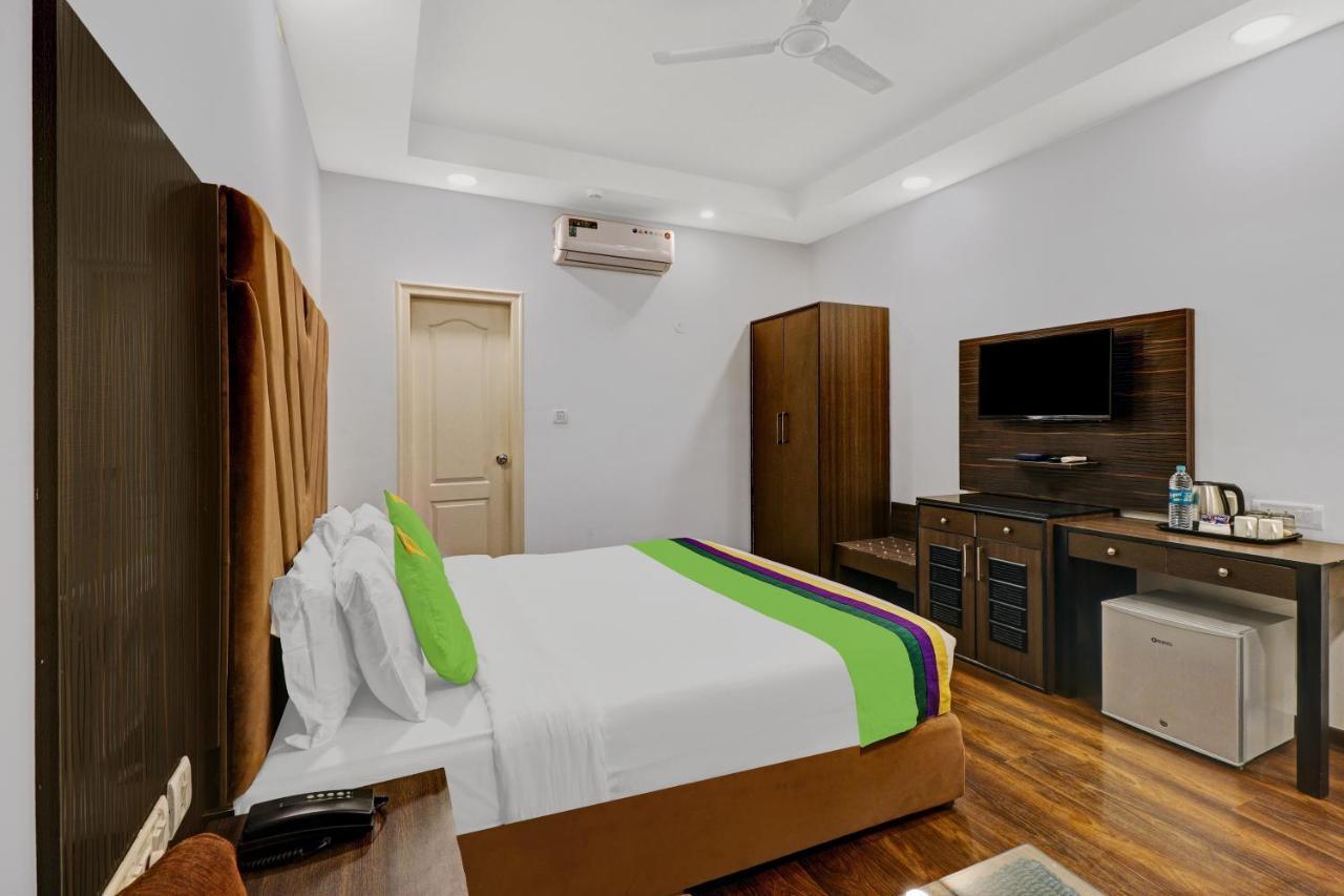 ทรีโบ เทรนด์ เอลมาส บูทิก โฮเทล Hotel บังกาลอร์ ภายนอก รูปภาพ